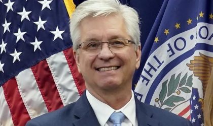 Christopher Waller, candidato favorito de Trump para encabezar la Reserva Federal
